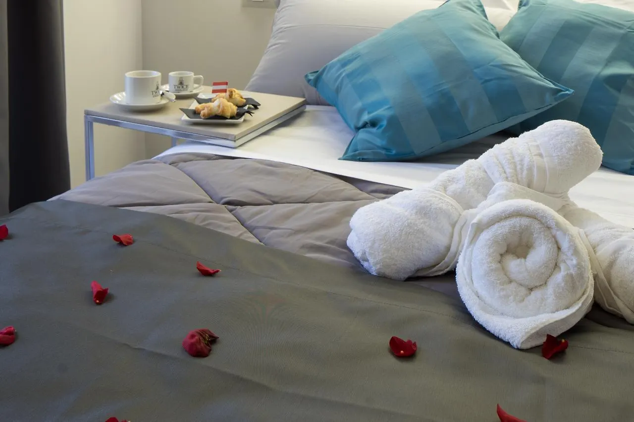 Twice - Naples Bed & Breakfast