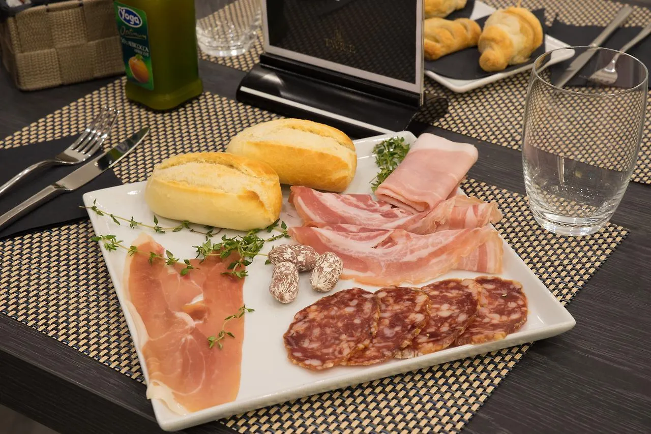 Twice - Naples Bed & Breakfast