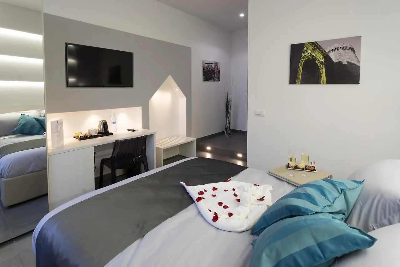 Twice - Naples Bed & Breakfast Italy